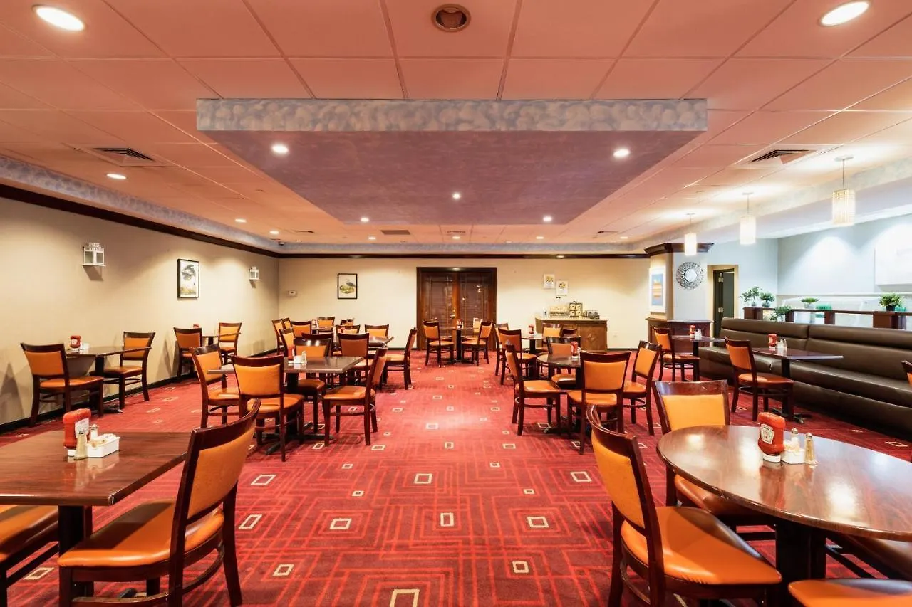 Crowne Plaza Newark Airport By Ihg Hotel Elizabeth