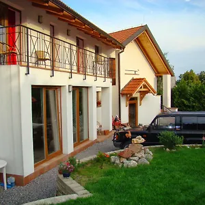 https://pension-charlie.praguehotelsweb.com