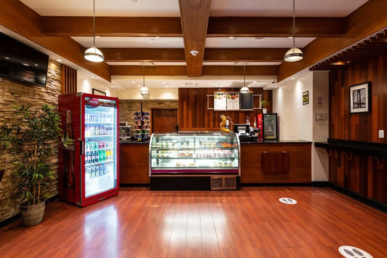 Crowne Plaza Newark Airport By Ihg Hotel Elizabeth