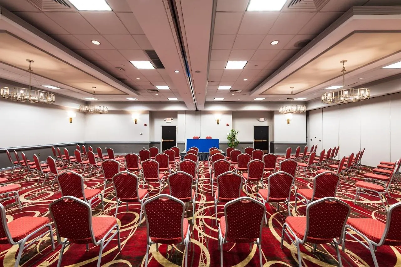 Crowne Plaza Newark Airport By Ihg Hotel Elizabeth